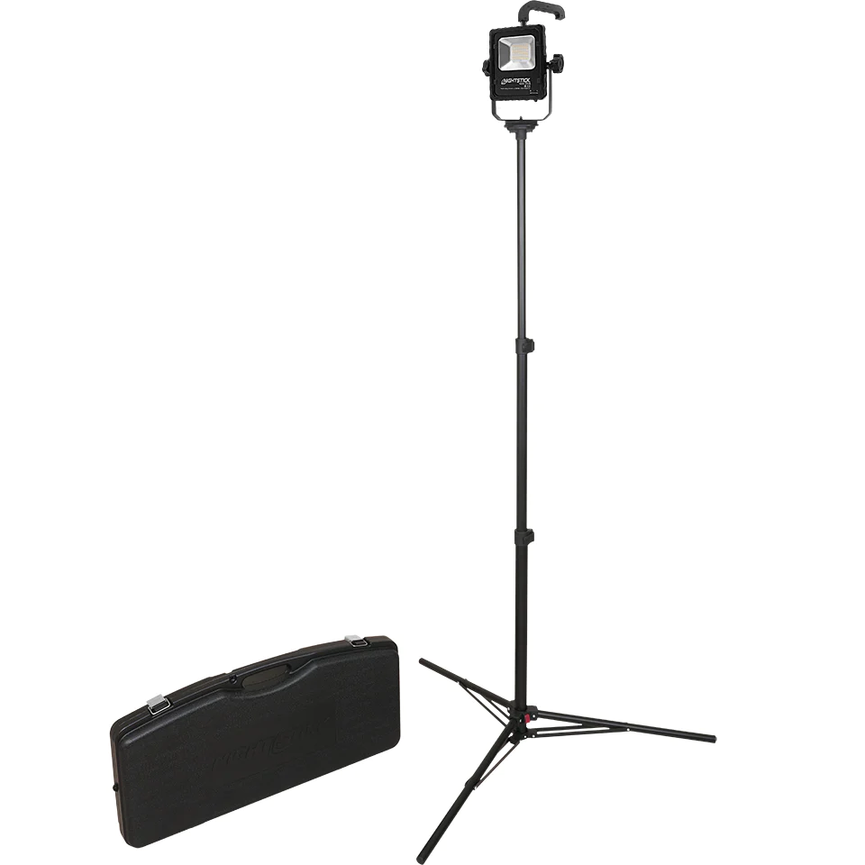 2500-Lumen Rechargeable LED Scene Light